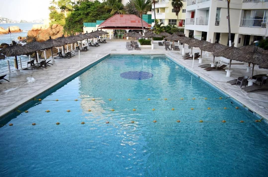 Hotel Las Torres Gemelas Acapulco Exterior photo